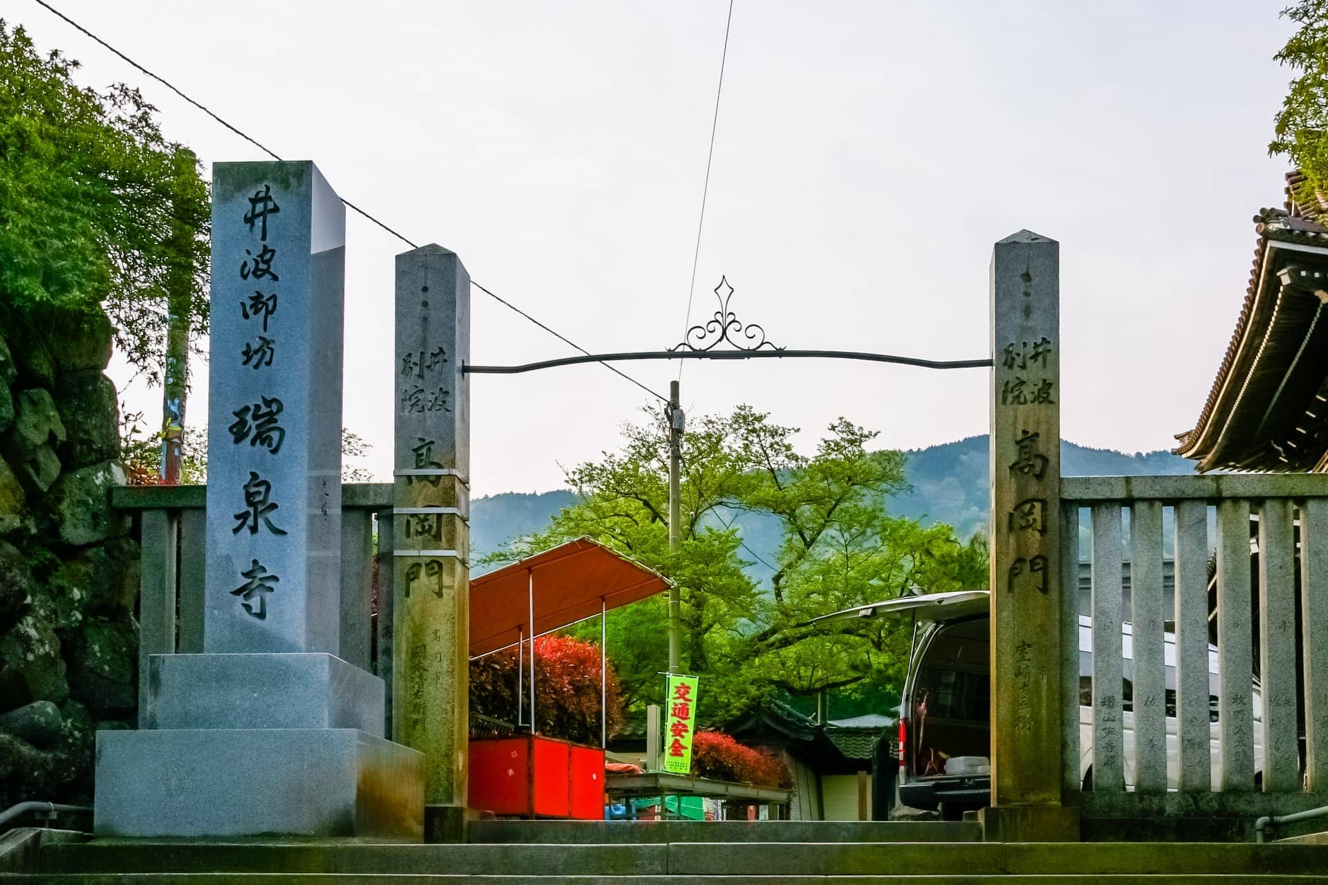 瑞泉寺証心と勝興寺顕栄、上杉謙信に、悩む。